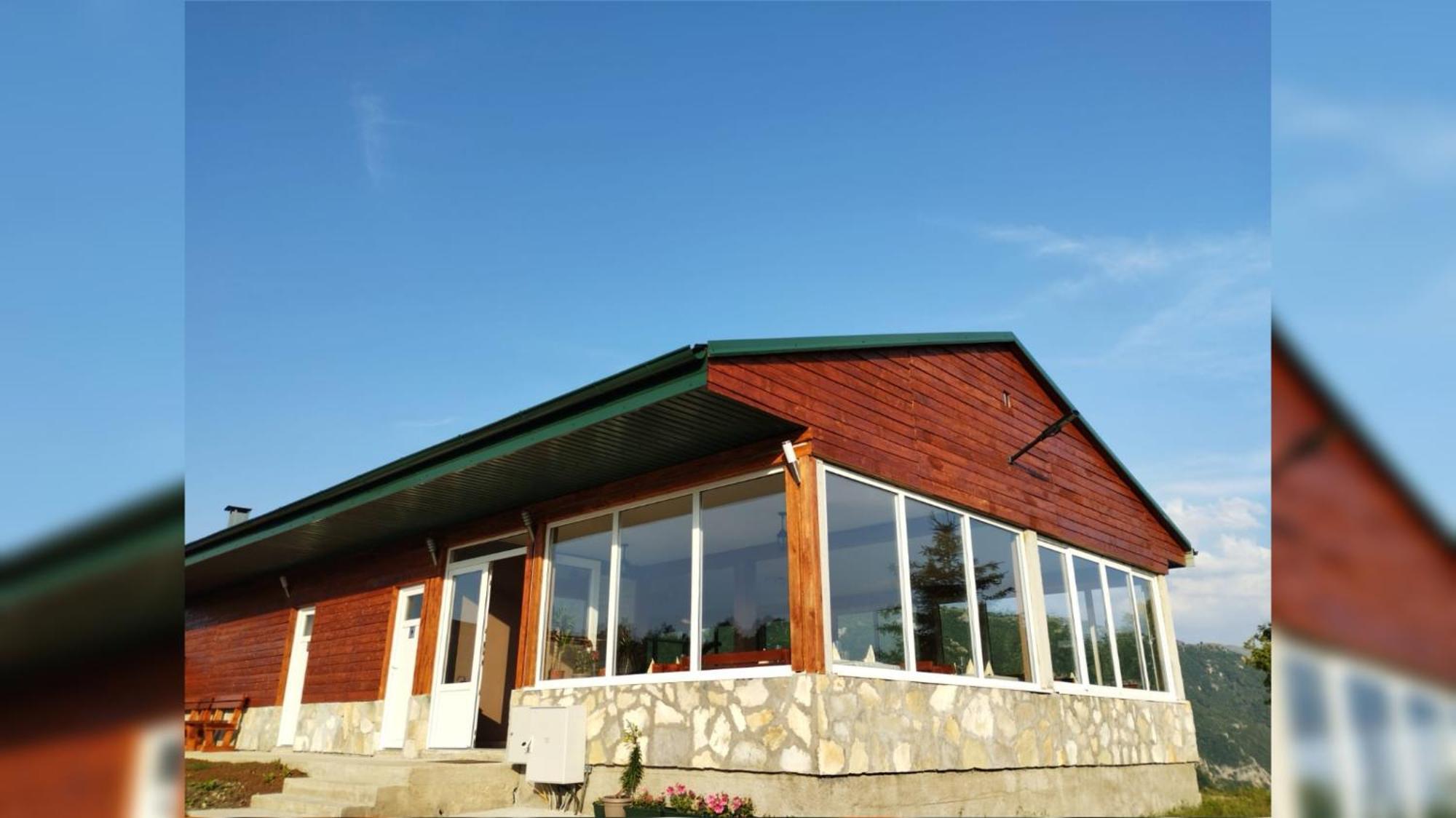 Rural Resort Tron Плужине Экстерьер фото