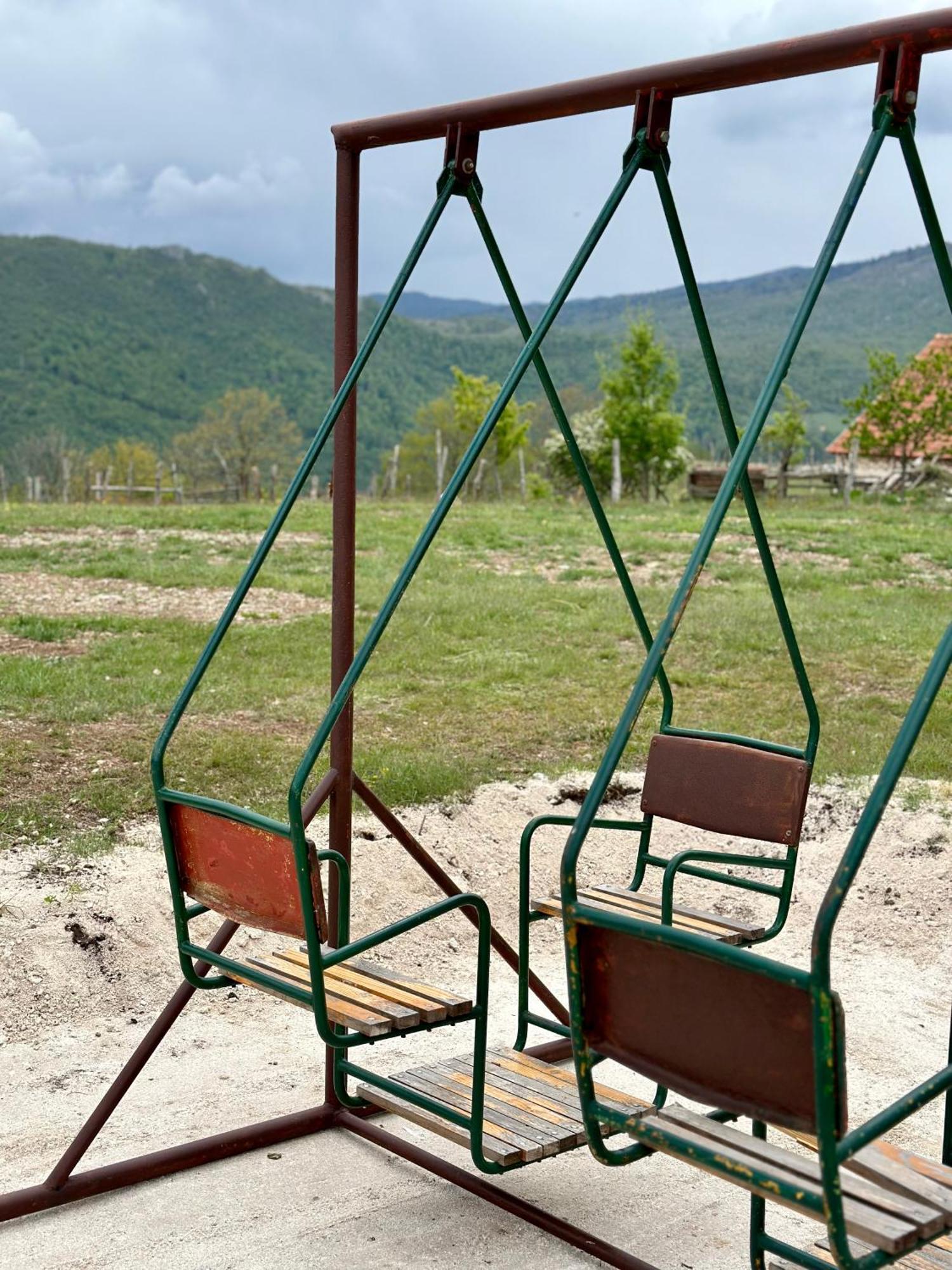 Rural Resort Tron Плужине Экстерьер фото