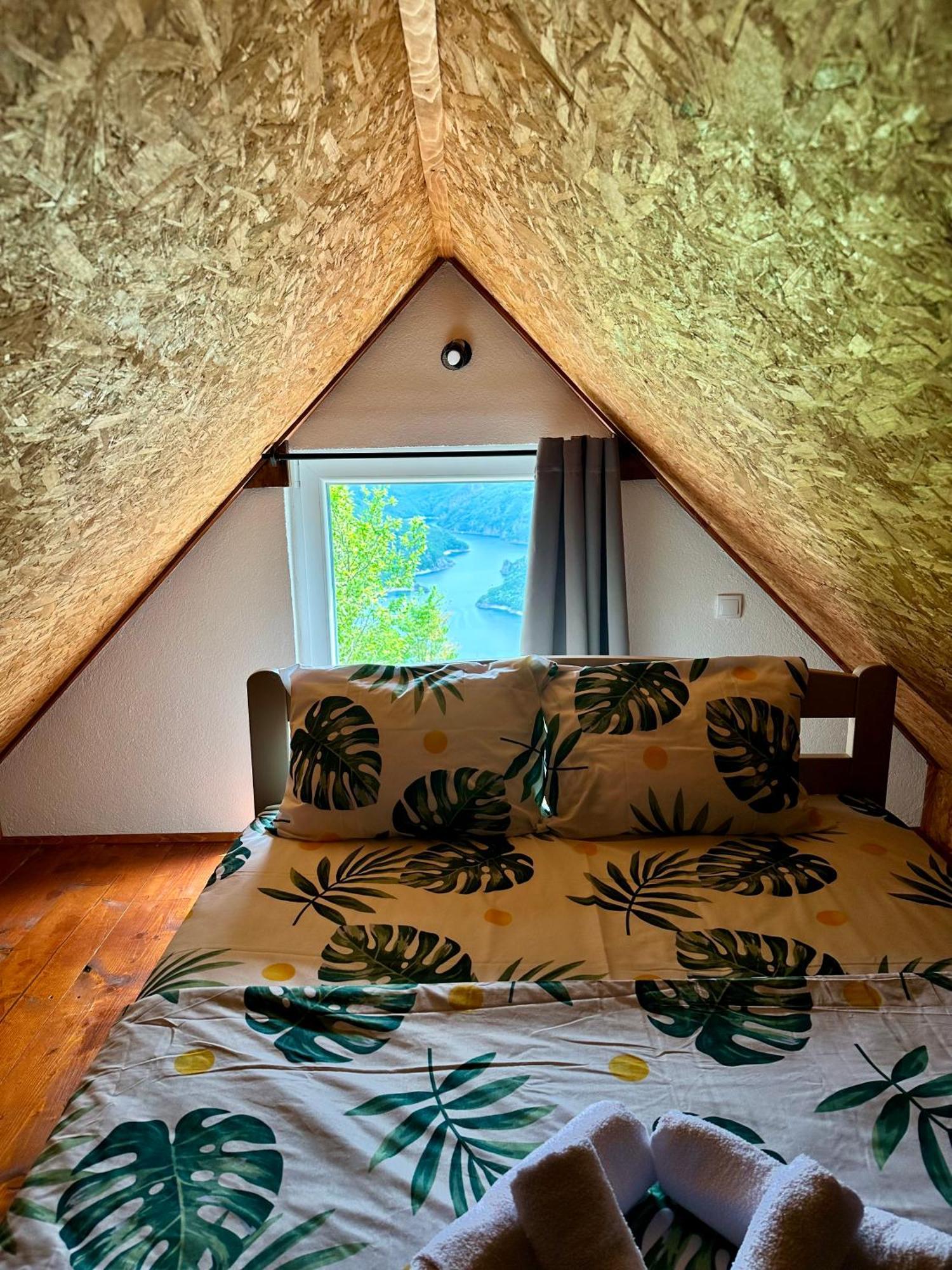 Rural Resort Tron Плужине Экстерьер фото