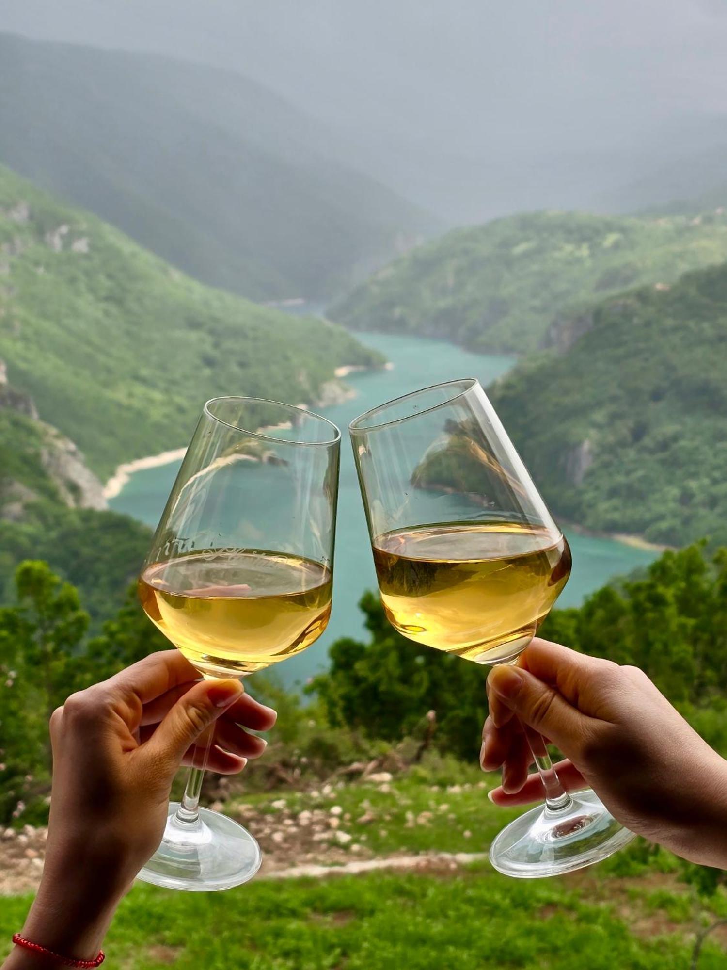 Rural Resort Tron Плужине Экстерьер фото