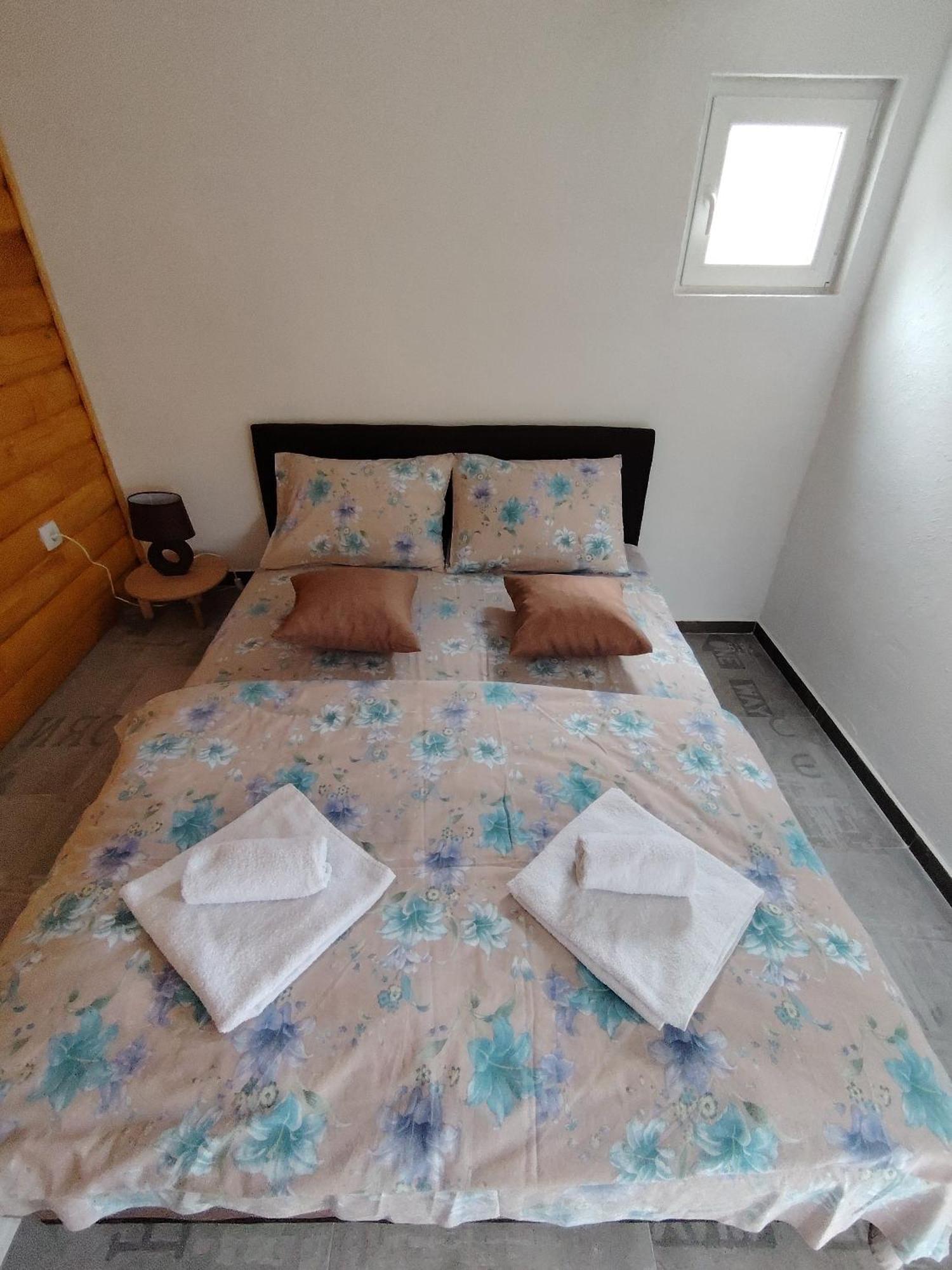 Rural Resort Tron Плужине Экстерьер фото